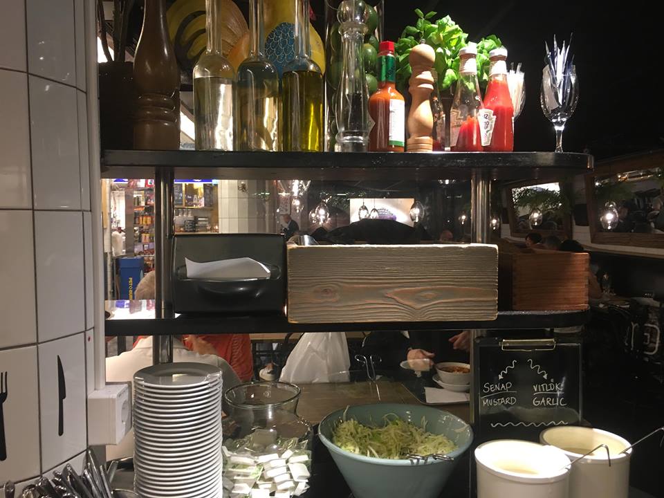 41608627_2141812156138797_5425442137581813760_n