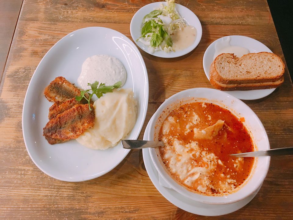 41755181_263935644232097_8716166502622953472_n